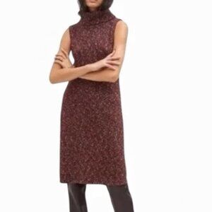 Elegant Sleeveless Maroon Dress